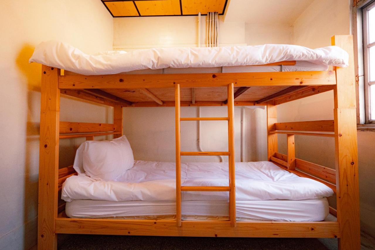 Dope Hostel Taichung Dış mekan fotoğraf
